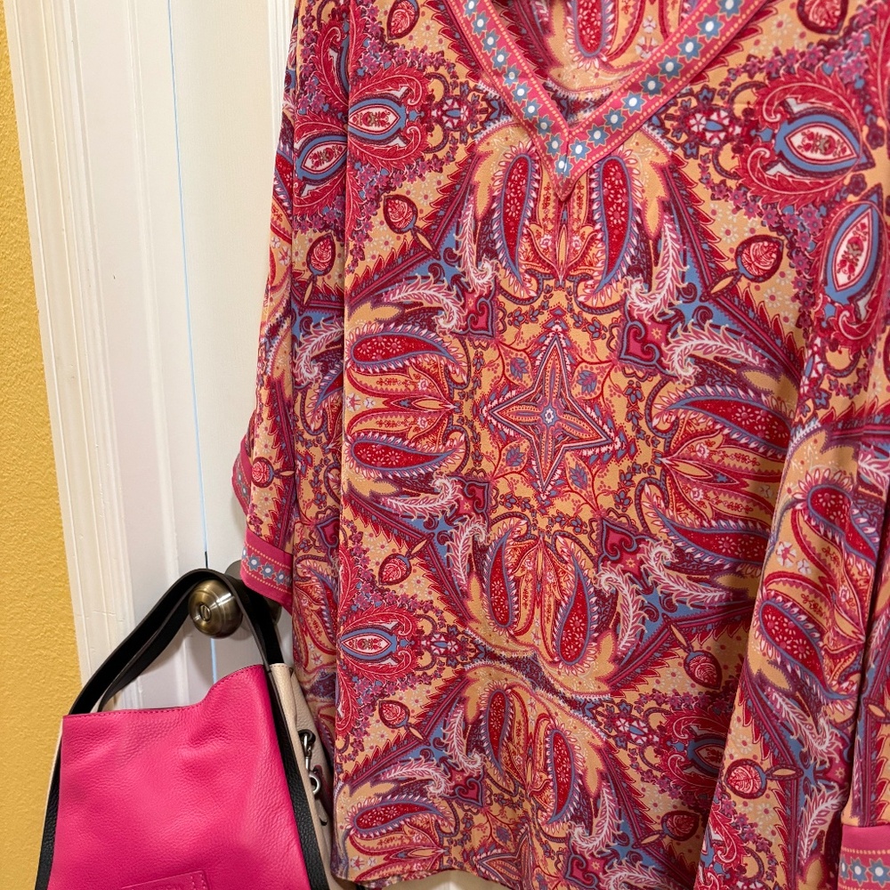 Belle by Kim Gravel Paisley Boho Tunic Top Bell Sleeves V-Neck (XL)